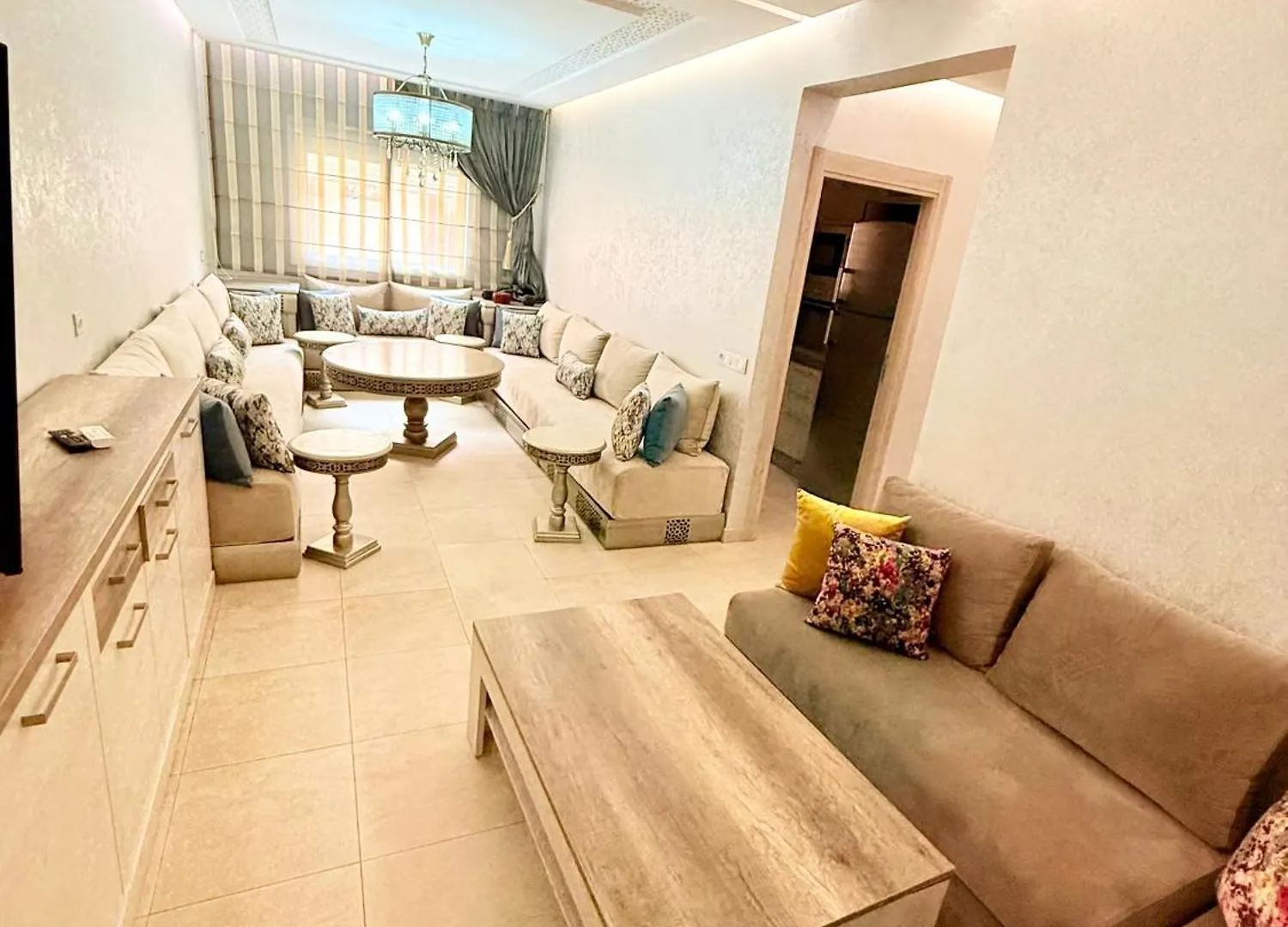 Appart A Gat Confort Familial Marrakesh 0*,